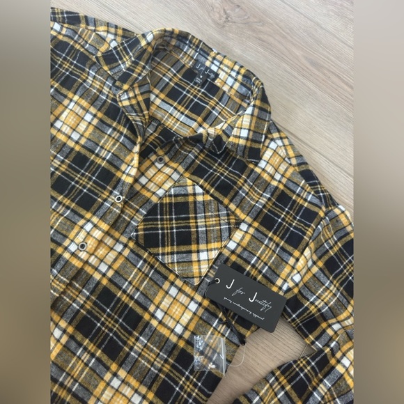 J For Justify Yellow and Black Plaid Woman Shirt 👚 - Picture 2 of 8